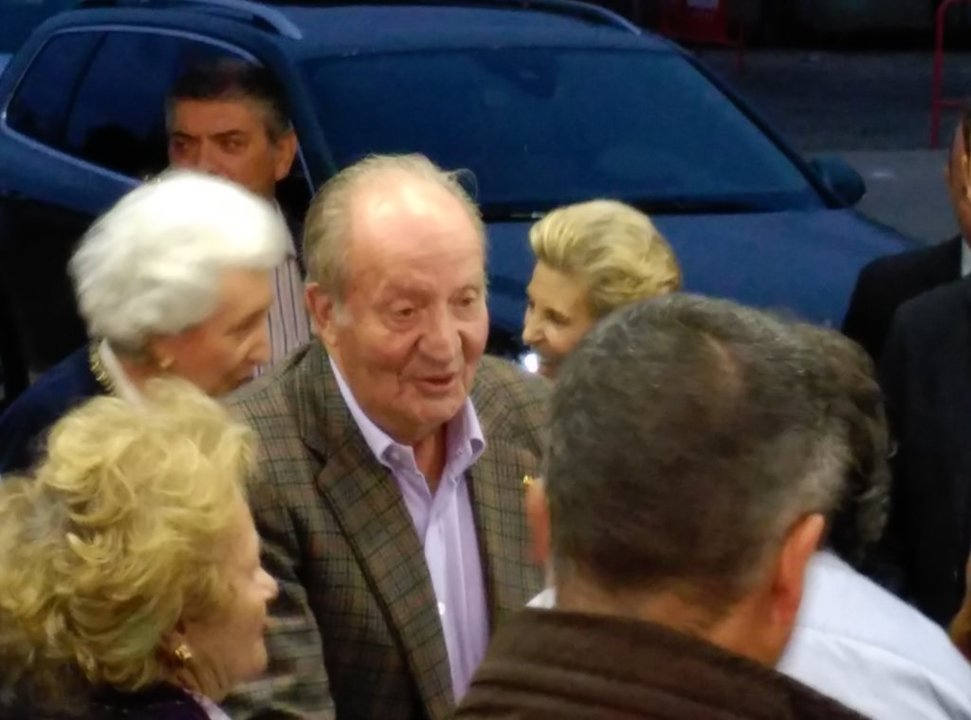 El rey Juan Carlos visita el Rastrillo Nuevo Futuro.