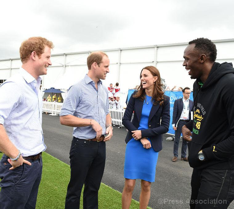 Los duques de Cambridge, el príncipe Harry y Usain Bolt.