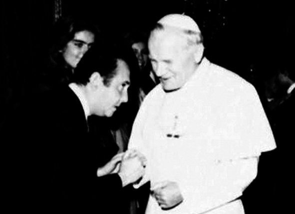El príncipe Bagrat de Bagration, con el Papa Juan Pablo II.