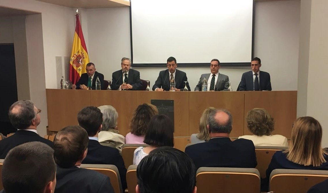 Acto de presentación en Madrid de la Unión Monárquica de España.